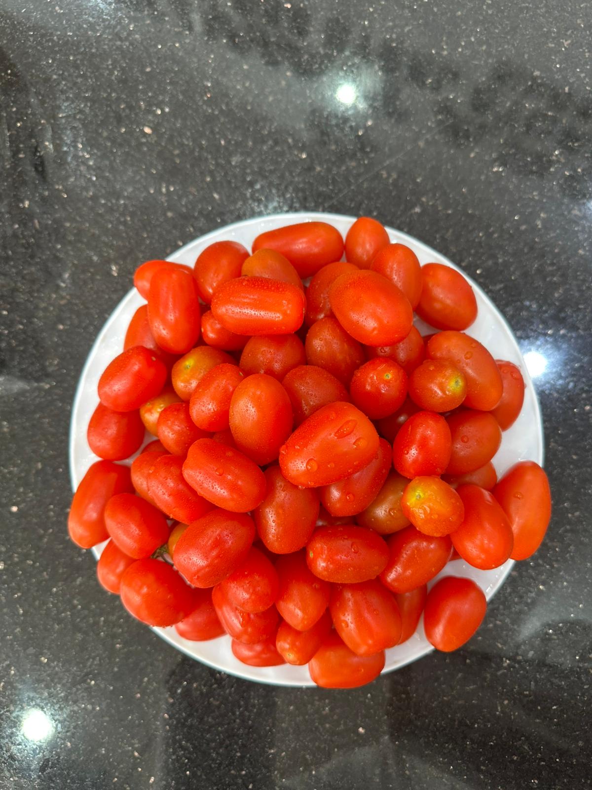 بيبي طماطم